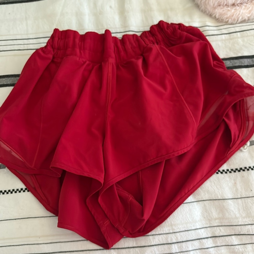 lululemon hotty hot shorts